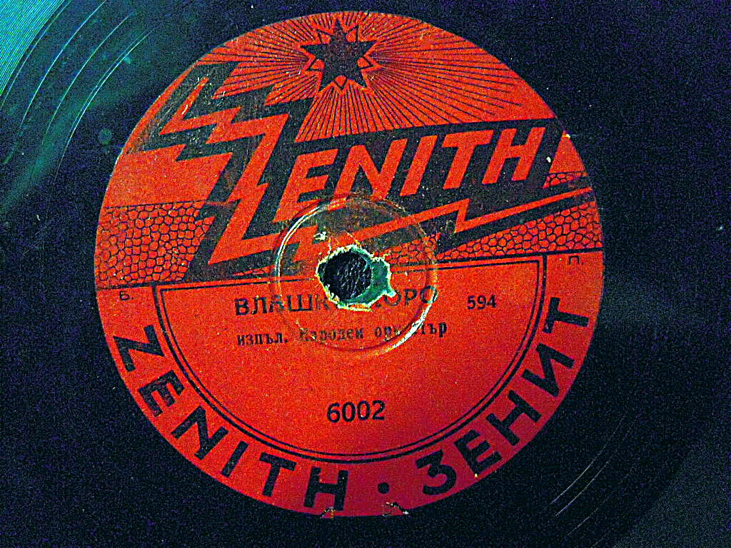 Zenith label